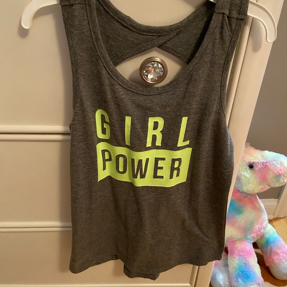 Brand New Tank-top  with Tag still on ! Size: 6X